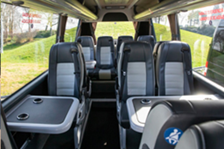 Mercedes Sprinter Minibus Amiroad Luxury Transports